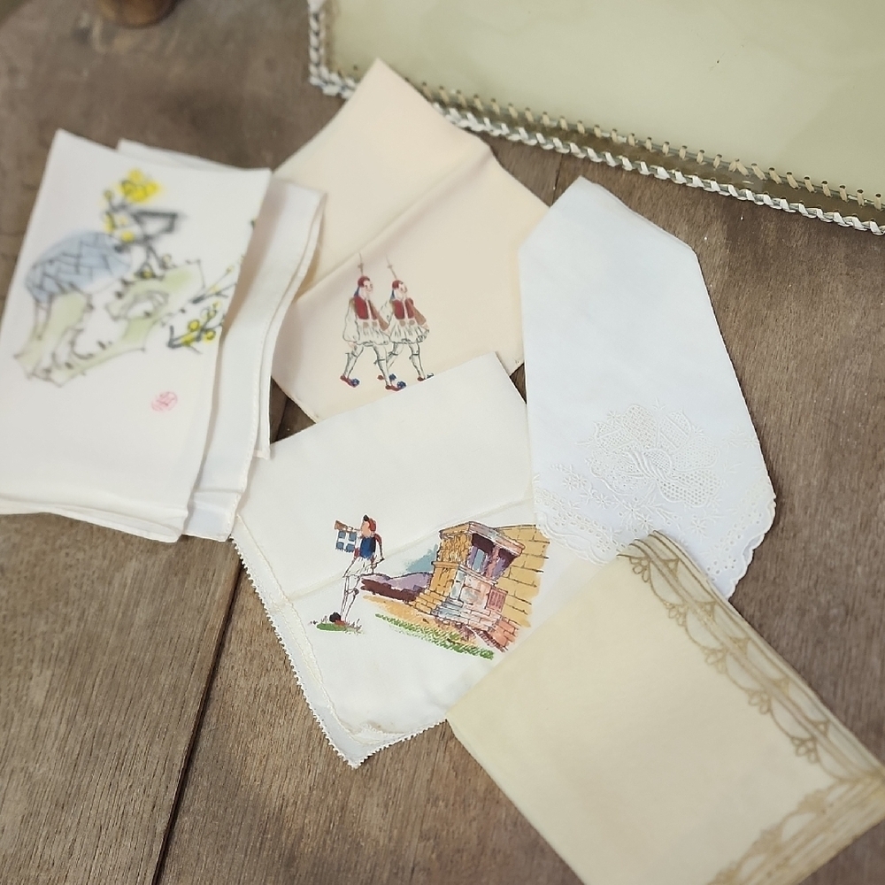 Vintage Handkerchief Set with Embroidered Designs